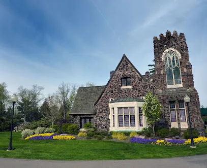 Crown Hill Funeral Home and Cremation Services