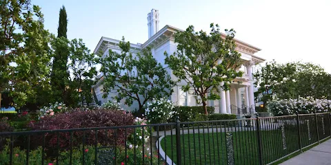 Wildrose Chapel & Funeral Home